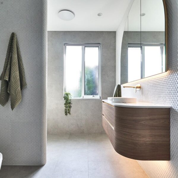 Fanco Hybrid Round Ceiling Exhaust Fan 150mm (White) - Image 5