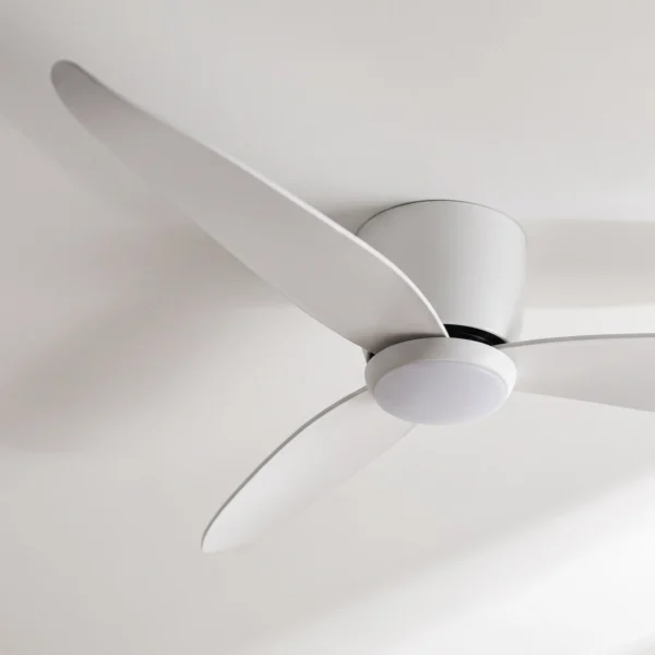 claro-essentials-spirit-dc-ceiling-fan-with-led-light-white-close-up-angled-insitu
