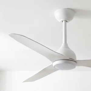 claro-whisper-dc-ceiling-fan-48-inch-white-cct-led-light-close-up